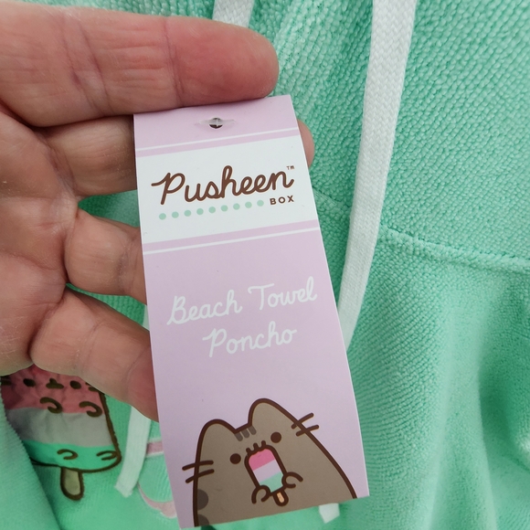 Pusheen Mint Green Robe with Ice Cream Design - Picture 6 of 7